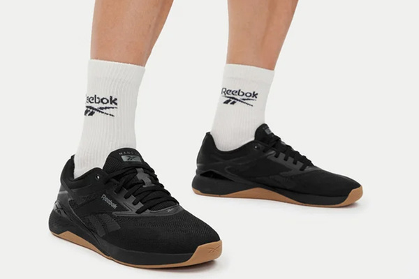 Artós téli cipők: egyszerű útmutató és hogyan vásárolj okosan